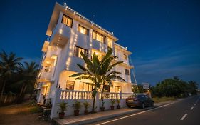 Hotel Spring Height Hotels Near Mall De Goa